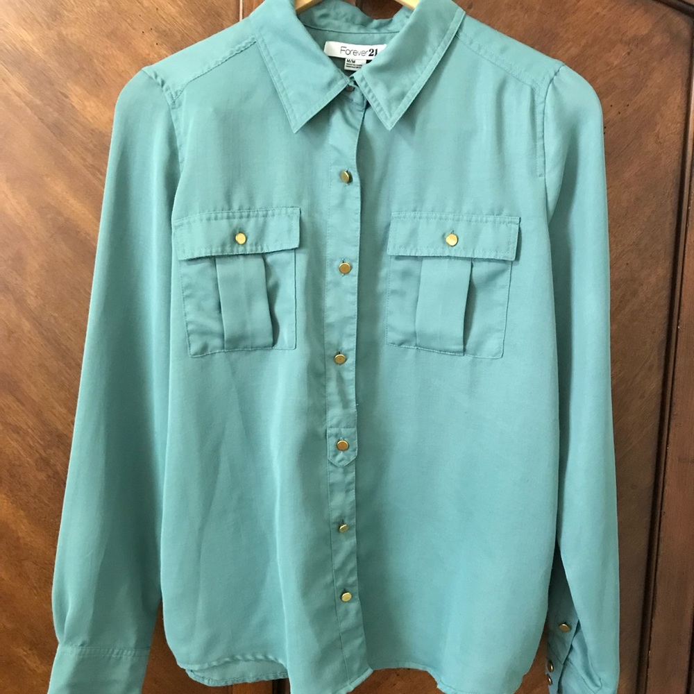 Cute blouse